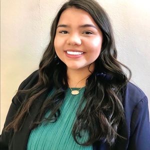 Meet your Posher, Lauren